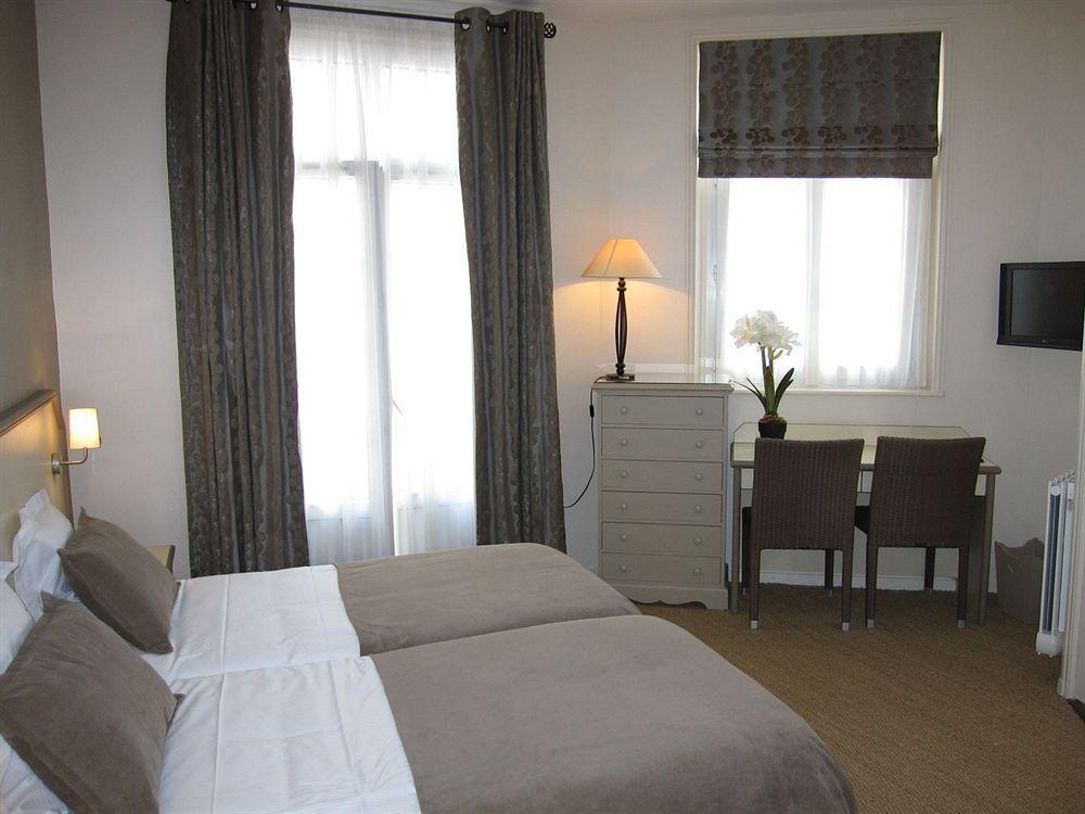 Hotel Le Fer A Cheval Trouville-sur-Mer Exterior photo