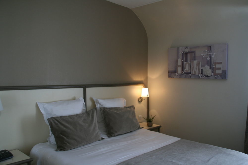 Hotel Le Fer A Cheval Trouville-sur-Mer Exterior photo
